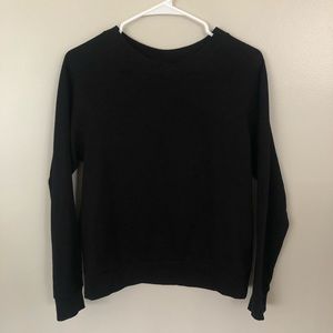 ⭐️Black Crew Neck